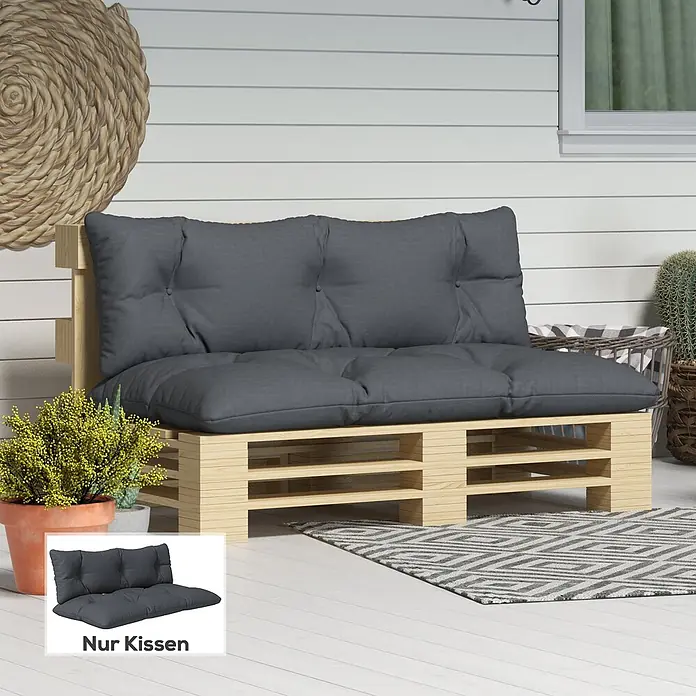 Outsunny Bankauflage - Dekopaletten, 1 Stk., L x B x H: 120 x 60 x 15 cm, Polyester, Schaumstoff, Dunkelgrau - Dunkelgraue Stoffkissen für ein Palettensofa, bestehend aus Sitz- und Rückenkissen, auf einer Holzpalette im Freien gezeigt.