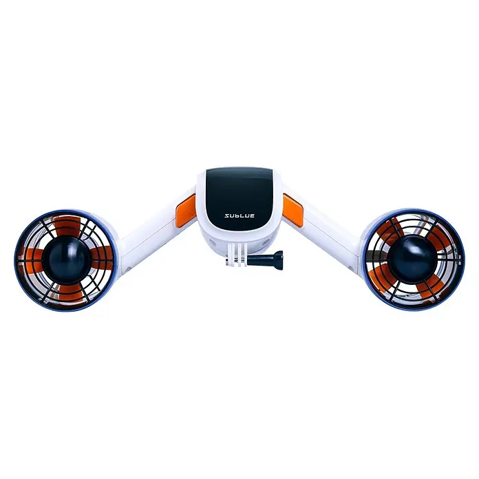 Sublue Tauchscooter Mix 2026 - L x B x H: 465 x 230 x 230 mm - Weißer und schwarzer Sublue Unterwasser-Scooter mit orangefarbenen Propellern, blauen Rändern und Kamerahalterung.