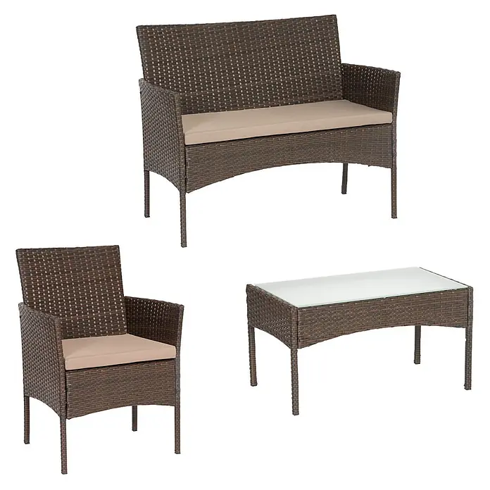 Happy Garden Loungemöbel-Set CORDOUE - 4 -tlg., Stahl, Braun - Braunes Rattan-Gartenmöbelset mit beigefarbenen Polstern und Glastisch.