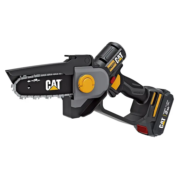 Caterpillar Einhand-Akku-Kettensäge DG231 - 18 V, 4 Ah, 1 Akku, Schwertlänge: 12 cm - CAT Akku-Mini-Kettensäge/Astsäge mit schwarzem und grauem Gehäuse, gelben Akzenten und sichtbarem Akkupack.