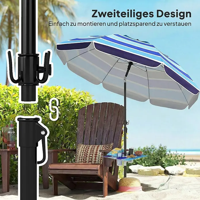 Outsunny Strandschirm - Mehrfarbig, Durchmesser Bespannung: 198 cm - Blau-weiß gestreifter Sonnenschirm mit zweiteiligem Stockdesign, schwarzem Hakenaufsatz und Klemmtisch auf einer Strandterrasse.