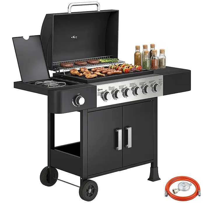 Outsunny Gasgrill - 17,8 kW, Anzahl Brenner: 7 Stk. - Schwarzer Gasgrill mit mehreren Brennern, Seitenbrenner, Schrank, Rädern und zubereitetem Essen. Gasschlauch inklusive.