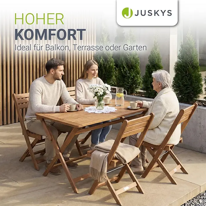 Juskys Gartentisch-Set Rimini - Gesamtumfang: 5 -tlg., L x B x H: 42 x 120 x 91 cm, Akazienholz, Klappbar - Klappbarer Gartentisch und Stühle aus Holz, von drei Personen genutzt.