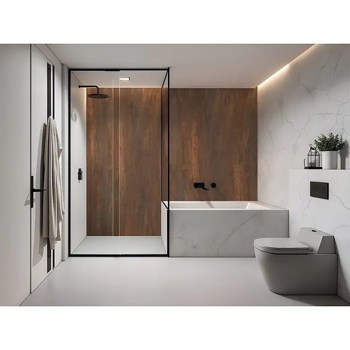SanDesign Alu-Verbundplatte - 150 x 250 cm, Rost - Modernes Bad mit begehbarer Dusche und weißer Wanne, akzentuiert durch eine rostige Wand und weiße Marmorflächen.