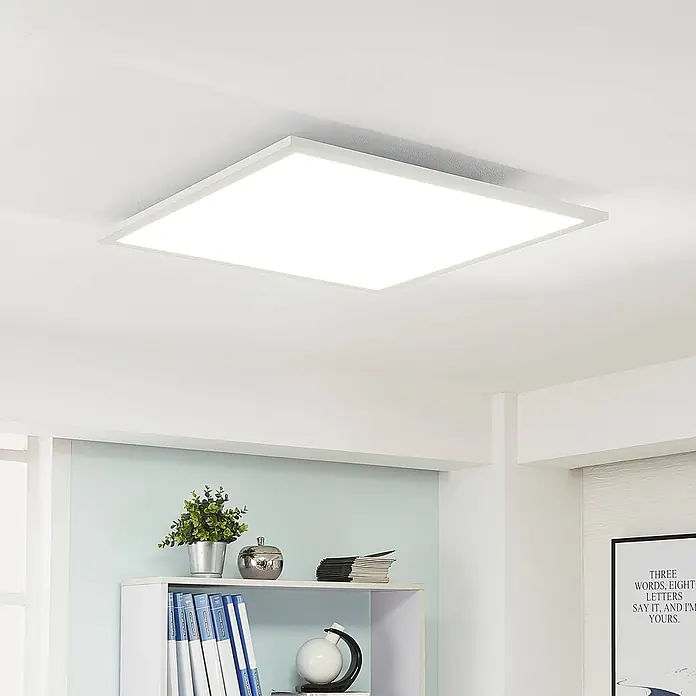 Arcchio LED-Panel Lysander - L x B x H: 61,5 x 61,5 x 5 cm, weiß / opal, weiß / opal - Weiße rechteckige LED-Deckenleuchte beleuchtet einen modernen Raum.