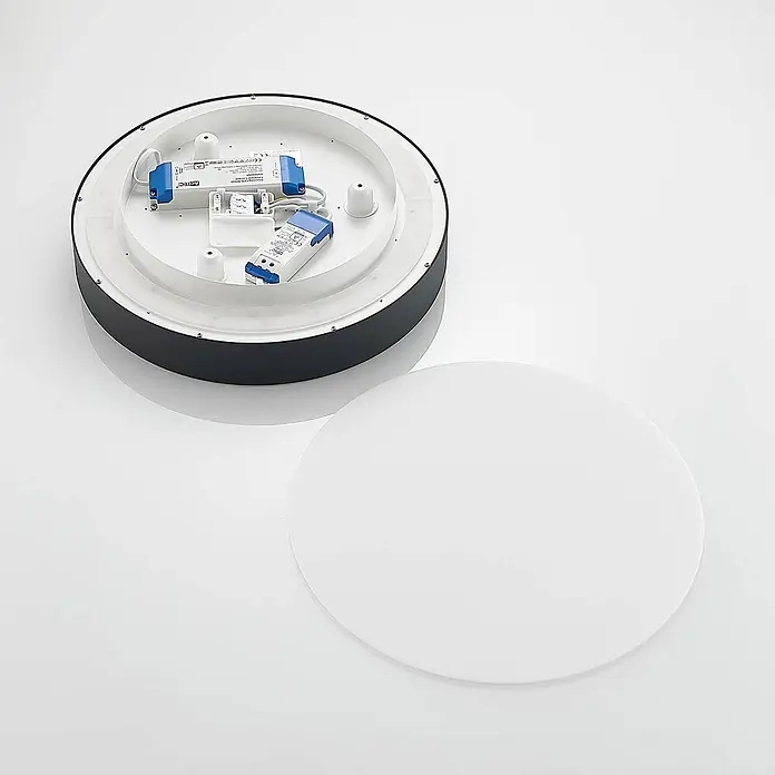 Arcchio Deckenleuchte Vanida - schwarz, schwarz - Runde schwarze LED-Deckenleuchte mit freiliegenden internen Treibern und separatem weißem Diffusor.
