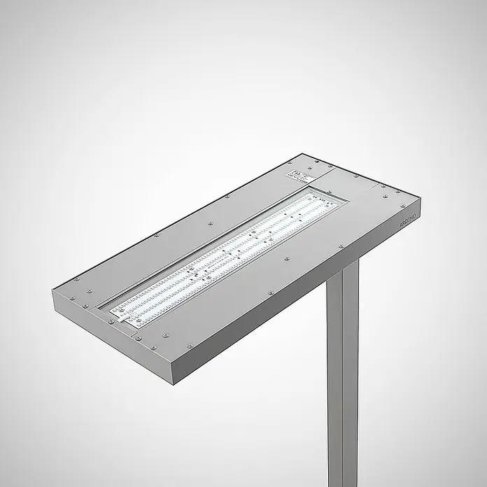 Arcchio Stehleuchte Logan Ultra - alu / grau / zink, alu / grau / zink - Schlanke, rechteckige graue LED-Außenleuchte aus Metall mit integrierten LEDs, an einem Pfosten montiert.
