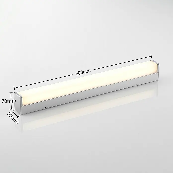 Lindby Wandleuchte Klea - L x B x H: 7 x 60 x 5 cm, chrom / silber - Rechteckige silberne LED-Lichtleiste, 600x70x50mm, warmes Licht.