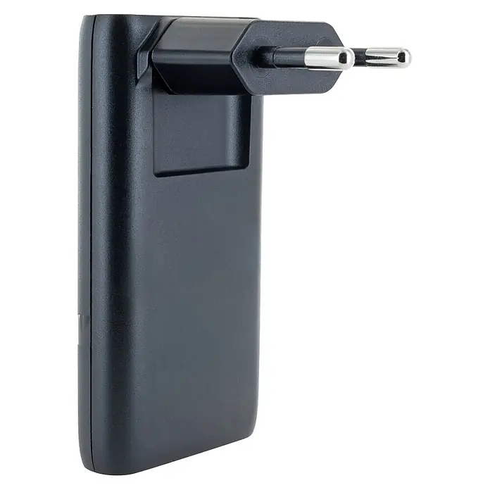 Schwaiger USB-Ladeadapter 230V USB-A USB-C - Schwarz - Schwarzes Netzteil mit zweipoligem Eurostecker.