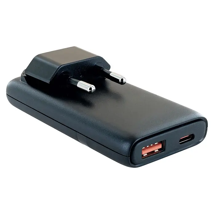 Schwaiger USB-Ladeadapter 230V USB-A USB-C - Schwarz - Schwarzes Netzteil mit EU-Stecker, USB-A- und USB-C-Anschlüssen.