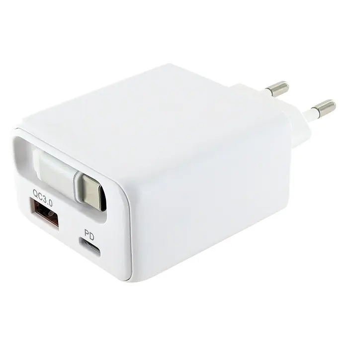 Schwaiger USB-Ladeadapter 230V 30W USB-A, USB-C - Weiß - Weißes USB-Wandladegerät aus Kunststoff mit Eurostecker, mit QC3.0 USB-A- und PD USB-C-Anschlüssen.