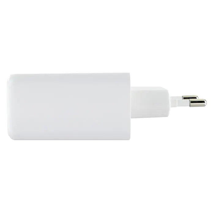 Schwaiger USB-Ladeadapter 230V 30W USB-A, USB-C - Weiß - Weißer rechteckiger Netzadapter mit zwei silbernen Eurostecker-Pins.