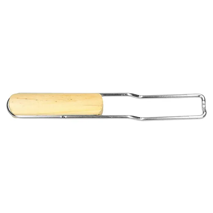 ECD Germany Grillrost Grillplatte 54,5 cm Rund für Gasgrill Holzkohlegrill Feuerstelle - L x B: 54,5 x 54,5 cm, Edelstahl, Holz - Silberner Gläserheber mit hellem Holzgriff. Der U-förmige Metallrahmen umschließt den Griff und dient als Greifmechanismus.