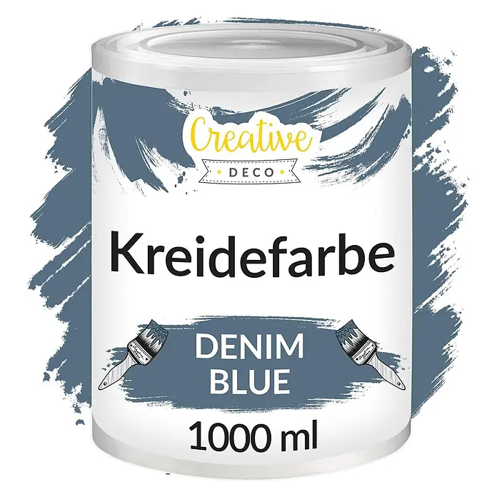 Creative Deco Speziallack Kreidefarbe für Möbel Jeans Blau - Blau, Matt, 1 l, Wasserbasiert - Weiße Farbdose Creative Deco Kreidefarbe in Denim Blau, 1000 ml, mit Pinselstrich-Design auf dem Etikett.