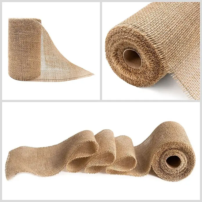 Creative Deco Bastelband Juteband 20cm x 10m - Braun - Eine Rolle naturfarbenen Jutestoffs, teilweise abgerollt, zeigt ihre rustikale Webtextur.