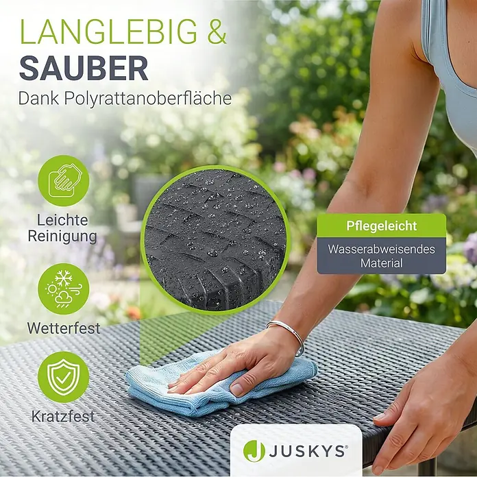 Juskys Gartenbank Bierzeltgarnitur - B x T x H: 74 x 180 x 74 cm, Schwarz - Eine Person wischt einen dunkelgrauen Polyrattan-Gartentisch mit einem blauen Tuch, was seine pflegeleichte und wasserabweisende Oberfläche hervorhebt.