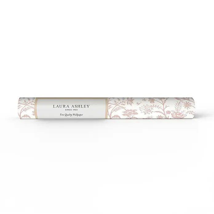 Laura Ashley Vliestapete Vliestapete Hirtentäschel - Rosa, Floral - Laura Ashley Tapetenrolle mit zartem rosa Blumenmuster und Markenetikett.