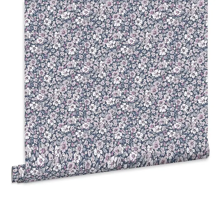 Laura Ashley Vliestapete Vliestapete Libby - Lila, Floral, 10 x 0,52 m - Rolle dunkelblauer Tapete mit kleinem Blumenmuster in Weiß, Grau und Violett.