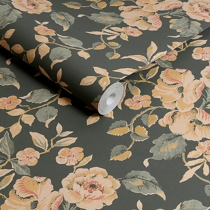 Laura Ashley Vliestapete Hibiskusblüten - Grün, Ornament, 1.000 x 52 cm - Rolle dunkelgrüner Blumentapete mit hellgelben, beigen und mattgrünen Blättern und rosa akzentuierten Blumen.
