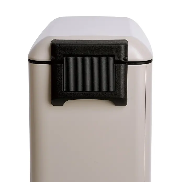SVITA Treteimer TS20 - 20 l, Metall, Beige - Oberteil eines hellen Behälters mit auffälligem schwarzem, geriffeltem Griff oder Deckelmechanismus.