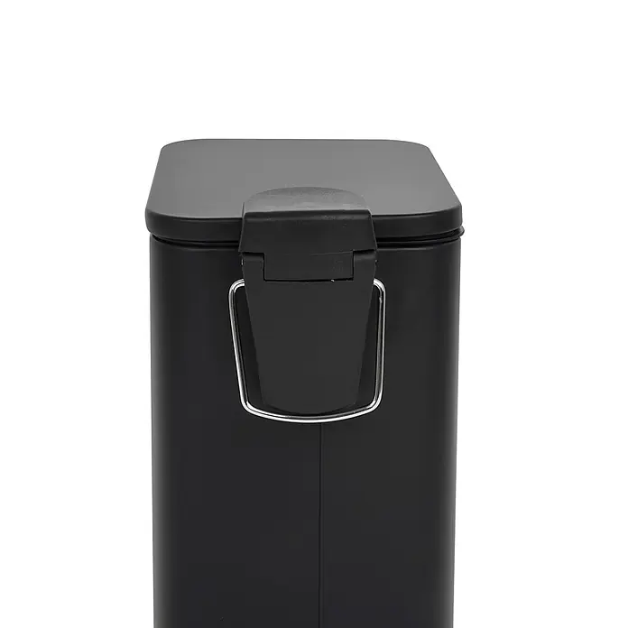 SVITA Treteimer ST5 - 5 l, Metall, Schwarz - Ein schwarzer, rechteckiger Mülleimer mit einem silbernen Metallgriff am Deckel.