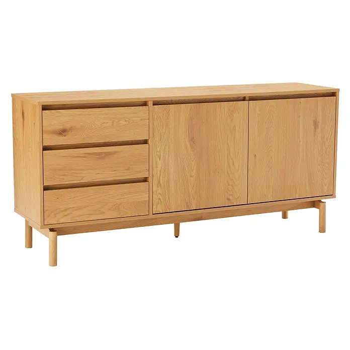 Happy Garden Kommode SARAH - Helles Holz - Helles Sideboard aus Eichenholz mit drei Schubladen und zwei Schranktüren auf runden Holzbeinen.