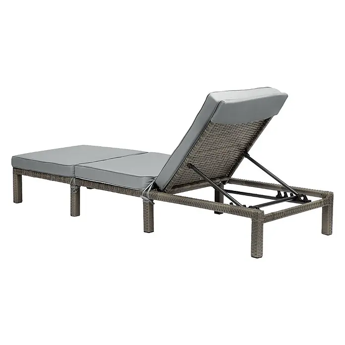 SVITA Gartenliegen-Set - B x T: 66 x 196 cm, Grau, Metall, Rückenlehne verstellbar - Graue Rattan-Chaiselongue mit hellgrauen Polstern und verstellbarer Rückenlehne für den Außenbereich.