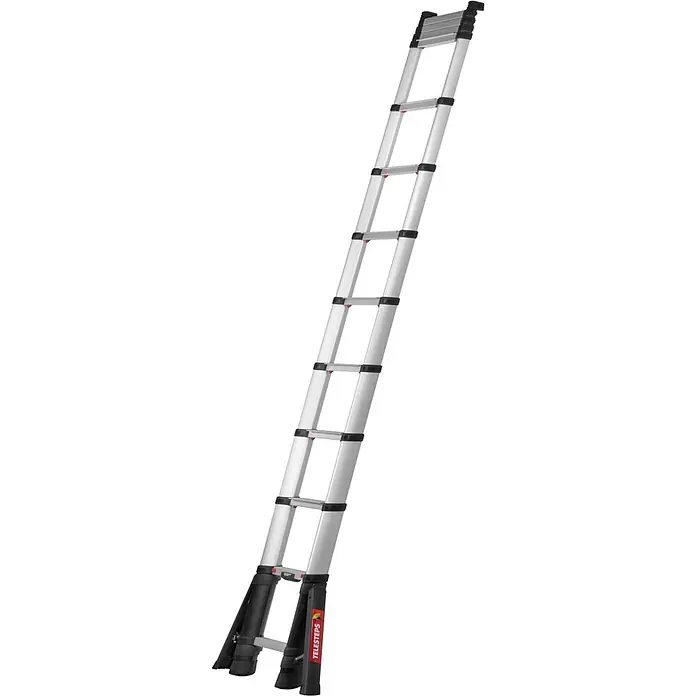 Iller Leiter Teleskopleiter Prime Line Teleskopleiter 4,9m – Profi Anlegeleiter aus Aluminium - Anzahl Tritte: 13 Stk., Arbeitshöhe: 5.300 m, Aluminium - Silberne Aluminium-Teleskopleiter mit schwarzen Details und Standfüßen, versehen mit einem roten TELESTEPS-Etikett.