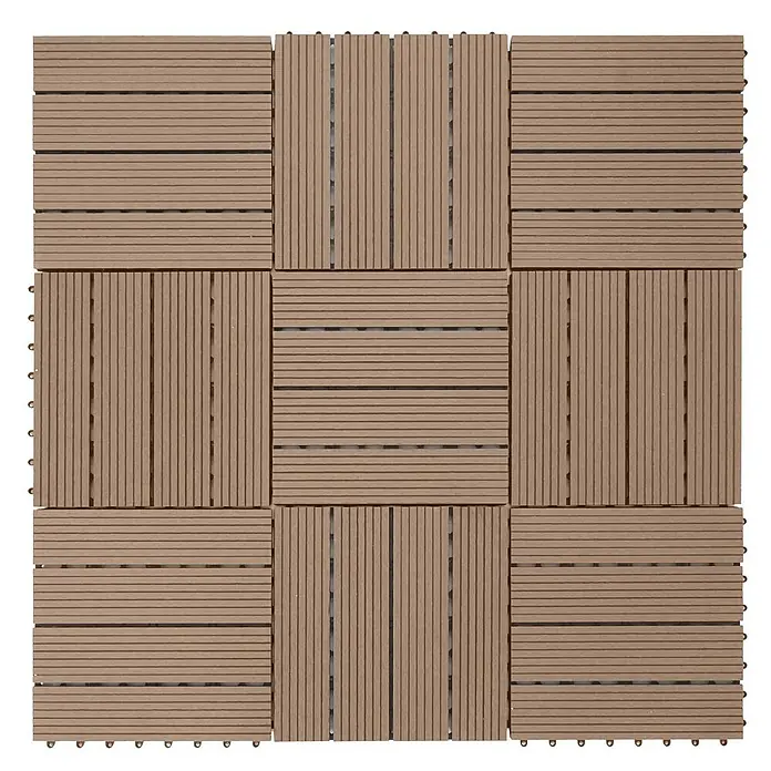 Berlinlodge WPC-Fliese - Braun, 11 Stk. - Hellbraune, ineinandergreifende Terrassenfliesen mit abwechselnden Holzmaserungsmustern.
