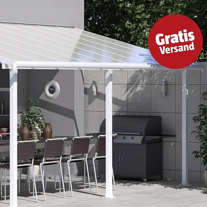 Palram – Canopia Terrassenüberdachung Olympia - B x T: 546 x 300 cm, Verkehrsweiß, Polycarbonat, Transparent - Weiße Terrassenüberdachung mit lichtdurchlässigen Dachplatten über einem Essbereich und Grill im Freien. Mit 'Gratis Versand' Aufkleber.