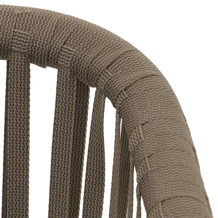 Proregal Gartenstuhl-Set - 2 Stk., Aluminium, Grau - Nahaufnahme eines gebogenen Stuhlrahmens und vertikaler Stützen, alle aufwendig mit mattbraunem Seilmaterial geflochten.