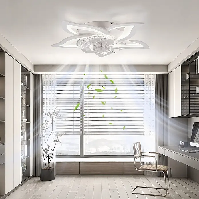 Nettlife Deckenventilator - White, 620 mm, 64 W - Weißer, moderner, blütenförmiger Deckenventilator mit integriertem LED-Licht, in einem zeitgenössischen Raum installiert, der effektive Luftzirkulation zeigt.
