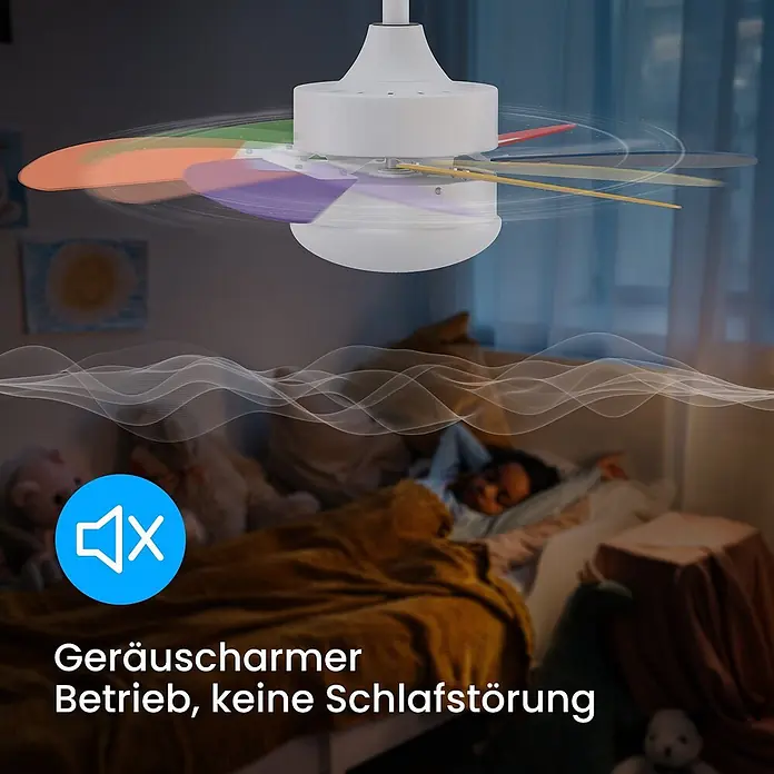 Nettlife Deckenventilator - Multicolor, 750 mm, 57 W - Weißer Deckenventilator mit bunten Rotorblättern dreht leise über einem schlafenden Kind.