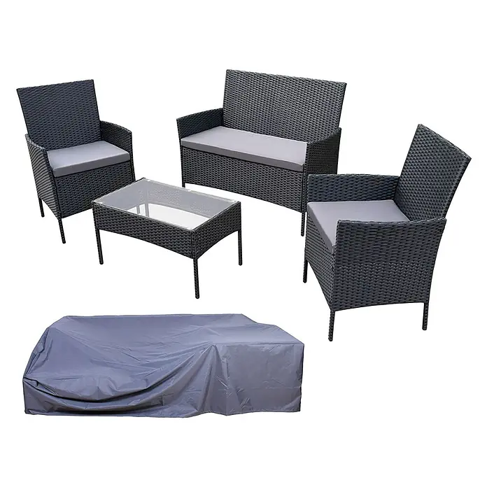 SVITA Loungemöbel-Set BROOKLYN - 4 -tlg., Stahl, Schwarz - Dunkelgraues Rattan-Gartenmöbel-Set: 2 Sessel, 1 Sofa, Couchtisch mit Glasplatte und eine graue Schutzhülle mit hellgrauen Kissen.