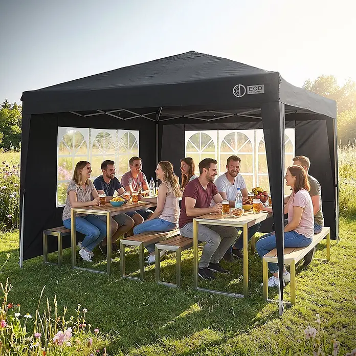 ECD Germany Faltpavillon - B x T: 300 x 300 cm, Farbe Dach: Anthrazit - Schwarzer Pop-Up-Pavillon mit Seitenwänden und Klarsichtfenstern, der einer Gruppe Schatten und Schutz bietet.