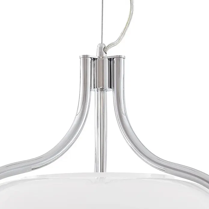 Lucande Pendelleuchte in weiß, chrom, Hängelampe -  - Verchromtes Metallgestell einer Pendelleuchte mit weißem Diffusor unten.