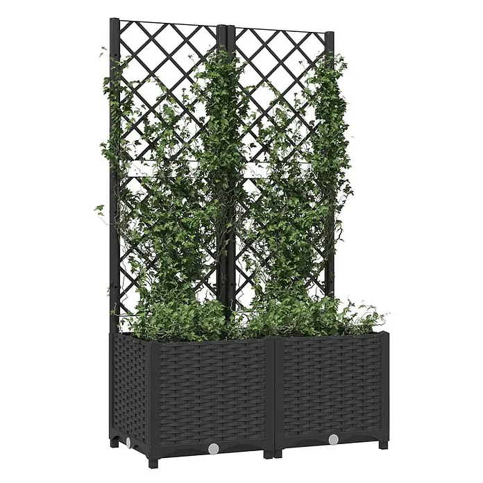 Furnicato Hochbeet - 40 x 80 x 136 cm, Kunststoff, Schwarz - Schwarzer Pflanzkübel in Rattan-Optik mit rautenförmigem Rankgitter, an dem grüne Kletterpflanzen wachsen.