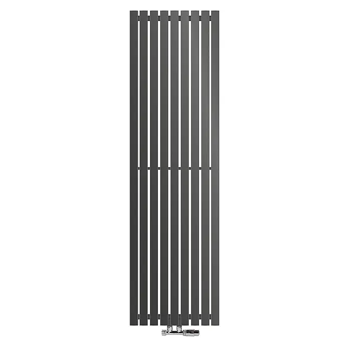 LuxeBath Badheizkörper Vertikal Paneelheizkörper Handtuchwärmer mit Eckform Thermostatventil - B x H: 48 x 160 mm, Anthrazit - Dunkelgrauer vertikaler Flachheizkörper mit Chromventilen.