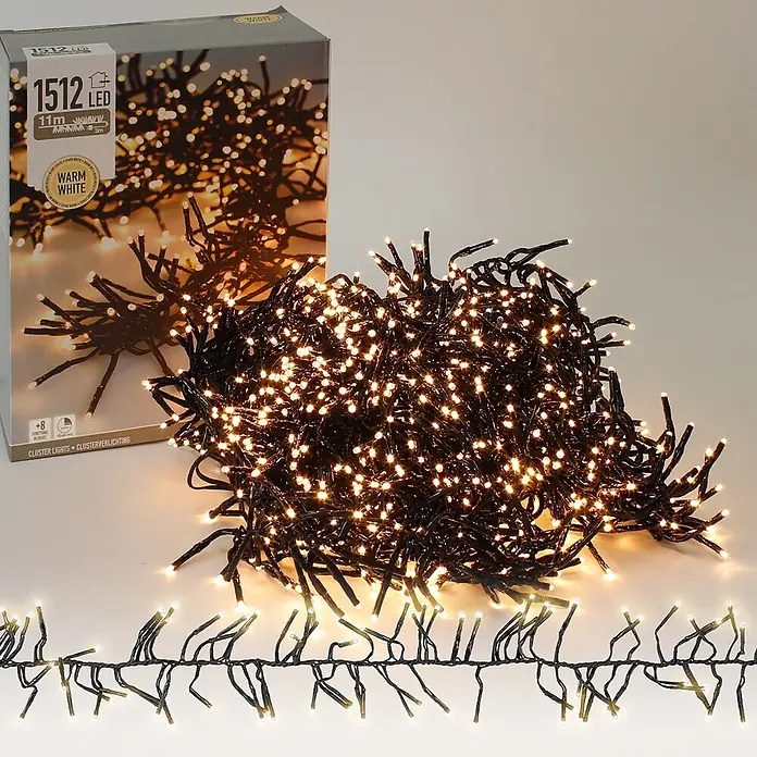 ECD Germany LED-Clusterlichterkette 1512 LEDs 11m für Innen & Außen IP44 Warmweiß - Außen, 1.512 Stk., Netzbetrieben - Warme weiße LED-Lichterkette mit schwarzen Kabeln, gebündelt und ausgelegt, neben der Produktverpackung.