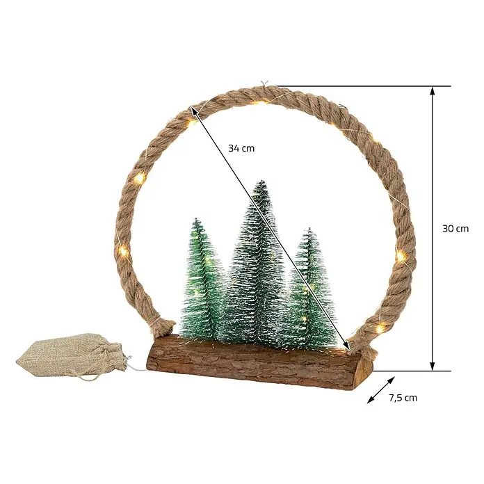 ECD Germany LED-Weihnachtsdekofigur Dekobaum beleuchtete Winterlandschaft Tannenbaum Deko Holzbaum - Braun, Grün, Akkubetrieben, LED - LED-Weihnachtsdeko: Juteseil-Ring mit warmweißen Lichtern, drei Reifbäumchen auf Holzsockel, kleiner Jutesack.