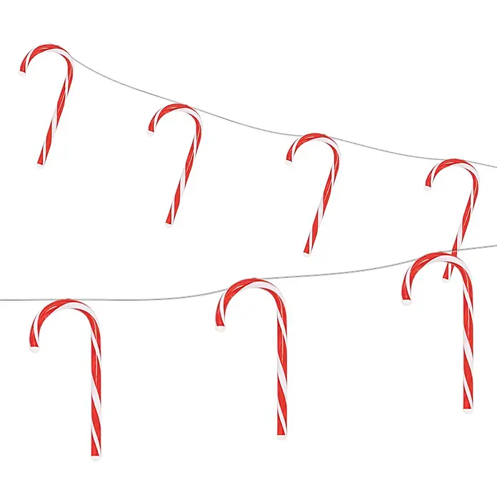 ECD Germany LED-Weihnachtsdekofigur LED Lichterkette Weihnachten Deko Beleuchtung Zuckerstäbe Candy Cane - 330 x 2 x 20 cm, Rot, Weiß, Akkubetrieben, LED - Sieben rot-weiß gestreifte Zuckerstangen hängen an zwei parallelen Drähten.