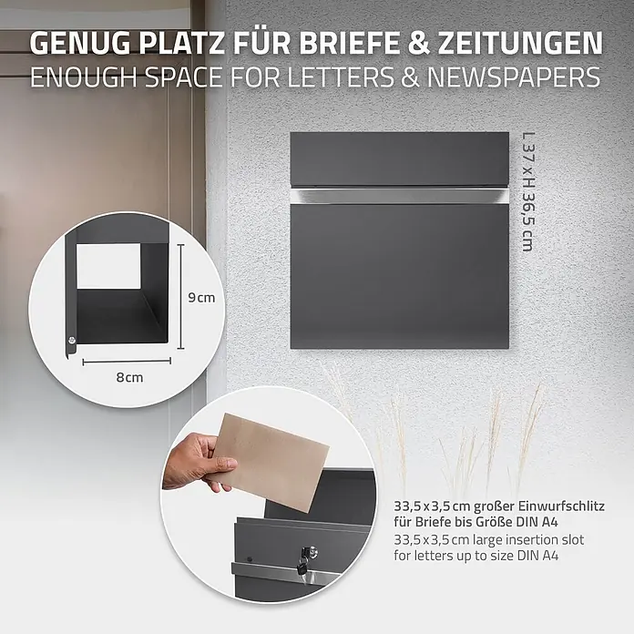 ECD Germany Standbriefkasten Briefkastenanlage mit Ständer Anthrazit 170cm Mailbox mit Pfosten - L x B x H: 23 x 37 x 170 cm, Anthrazit, Edelstahl - Dunkelgrauer Briefkasten an einer Wand mit Maßangaben und einer Hand, die einen Brief einwirft.