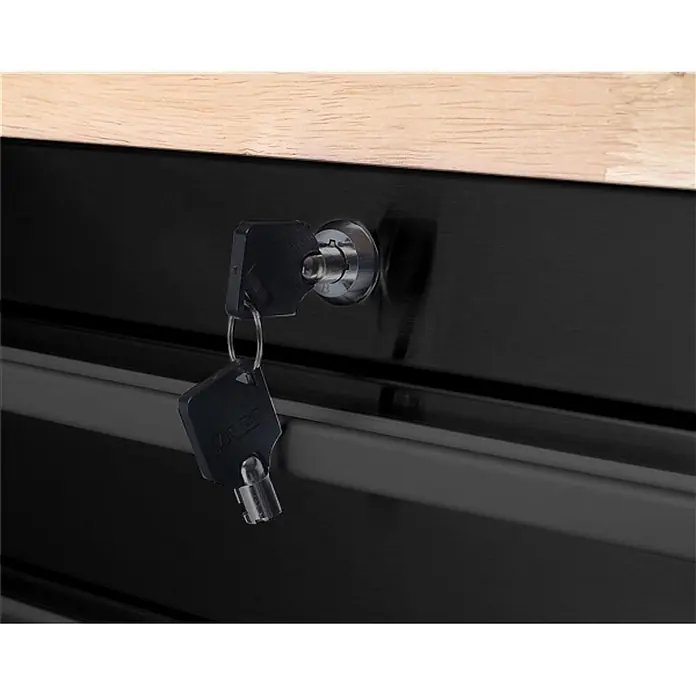 Ondis24 Werkbank Werkstattwagen 148 - L x B: 148 x 48,5 cm, Arbeitshöhe: 950 mm, Belastbarkeit: 510 kg, Schwarz - Schwarzer Schrank mit Holzplatte, mit Schlüsseln im silbernen Schloss.
