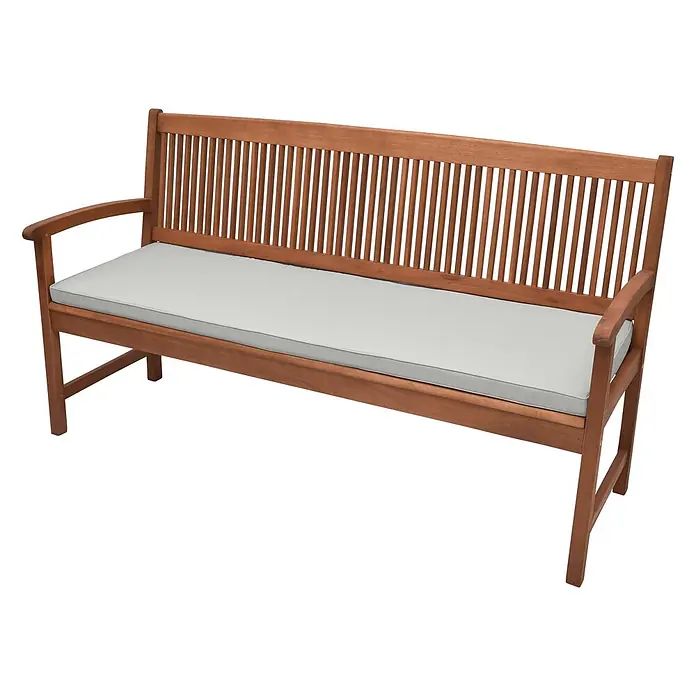 Beautissu Bankauflage Base BK - Gartenbank, 1 Stk., L x B x H: 180 x 48 x 5 cm, Polyester, Hellgrau - Outdoor-Holzbank mit Lattenrückenlehne, Armlehnen und hellgrauem Kissen.