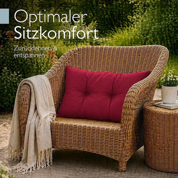 Beautissu Sitzauflage XLuna - Outdoor Lounge, 1 Stk., L x B x H: 70 x 40 x 12 cm, Polyester, Rot - Ein Korbsessel mit rotem Kissen und beiger Decke, ideal für optimalen Sitzkomfort im Freien.