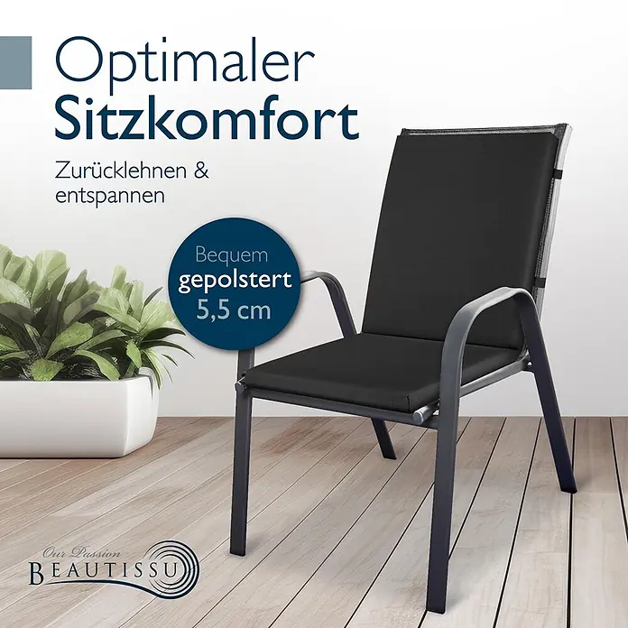 Beautissu Sitzauflage QD-NL - Niederlehner, 1 Stk., L x B x H: 105 x 48 x 5 cm, Polyester, Anthrazit - Dunkelgrauer Gartenstuhl mit 5,5 cm dicken schwarzen Polstern für optimalen Sitzkomfort, auf Holzterrasse.