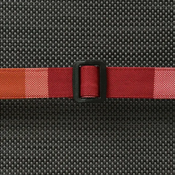 Beautissu Sitzauflage Sunny HL - Hochlehner, 1 Stk., Polyester, Rot - Rot-orange gestreifter Stoffgurt mit schwarzer rechteckiger Schnalle.