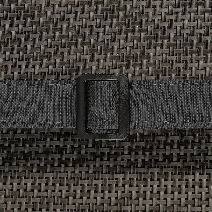 Beautissu Sitzauflage HighLux HL - Hochlehner, 1 Stk., L x B x H: 120 x 52 x 7 cm, Polyester, Anthrazit - Dunkelbraunes Flechtmuster mit schwarzem Gurt und Schnalle.