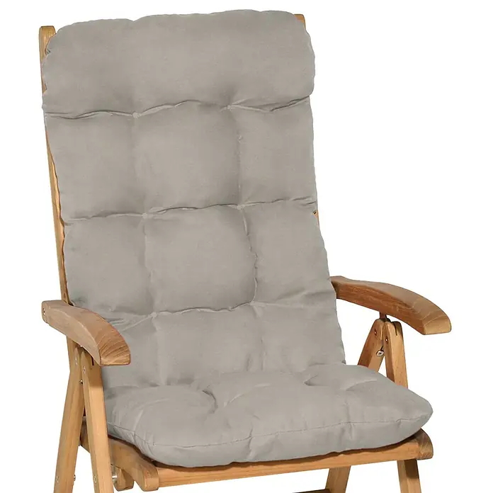Beautissu Sitzauflage Flair HL - Hochlehner, 2 Stk., L x B x H: 120 x 50 x 8 cm, Polyester, Hellgrau - Liege-Gartenstuhl aus Holz mit hellgrauem, gestepptem, durchgehendem Kissen.