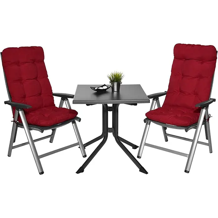 Beautissu Sitzauflage Flair HL - Hochlehner, 6 Stk., Polyester, Rot - Outdoor-Bistro-Set mit zwei Klappstühlen (silberne Gestelle, schwarze Armlehnen, rote Polster) und einem dunkelgrauen quadratischen Tisch.